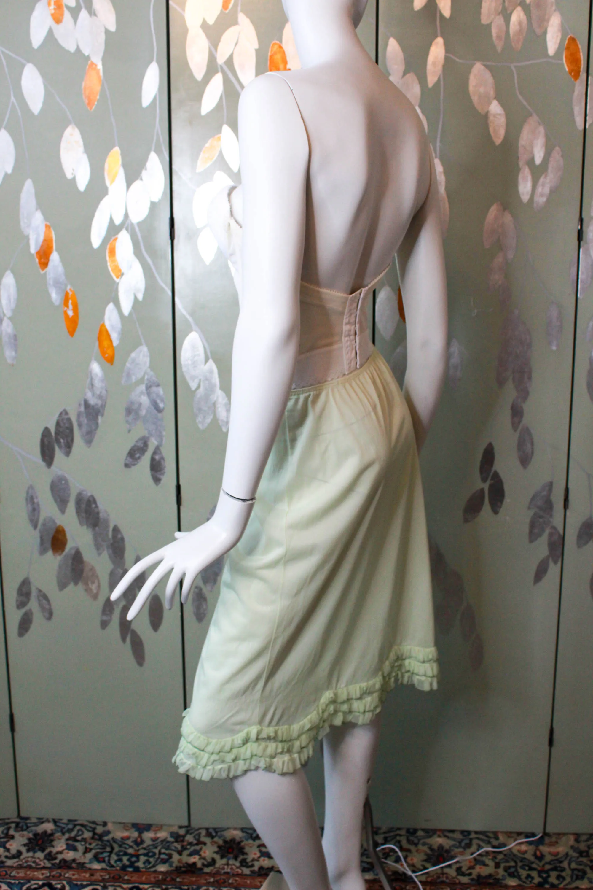 1960s Pale Green Ruffle Hem Slip Skirt, 28-30" Waist