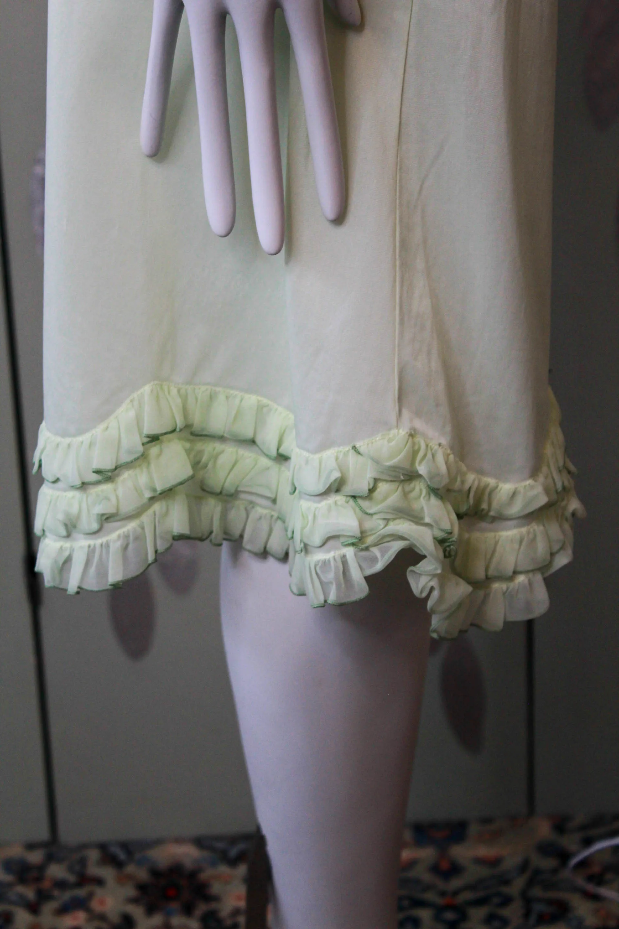 1960s Pale Green Ruffle Hem Slip Skirt, 28-30" Waist